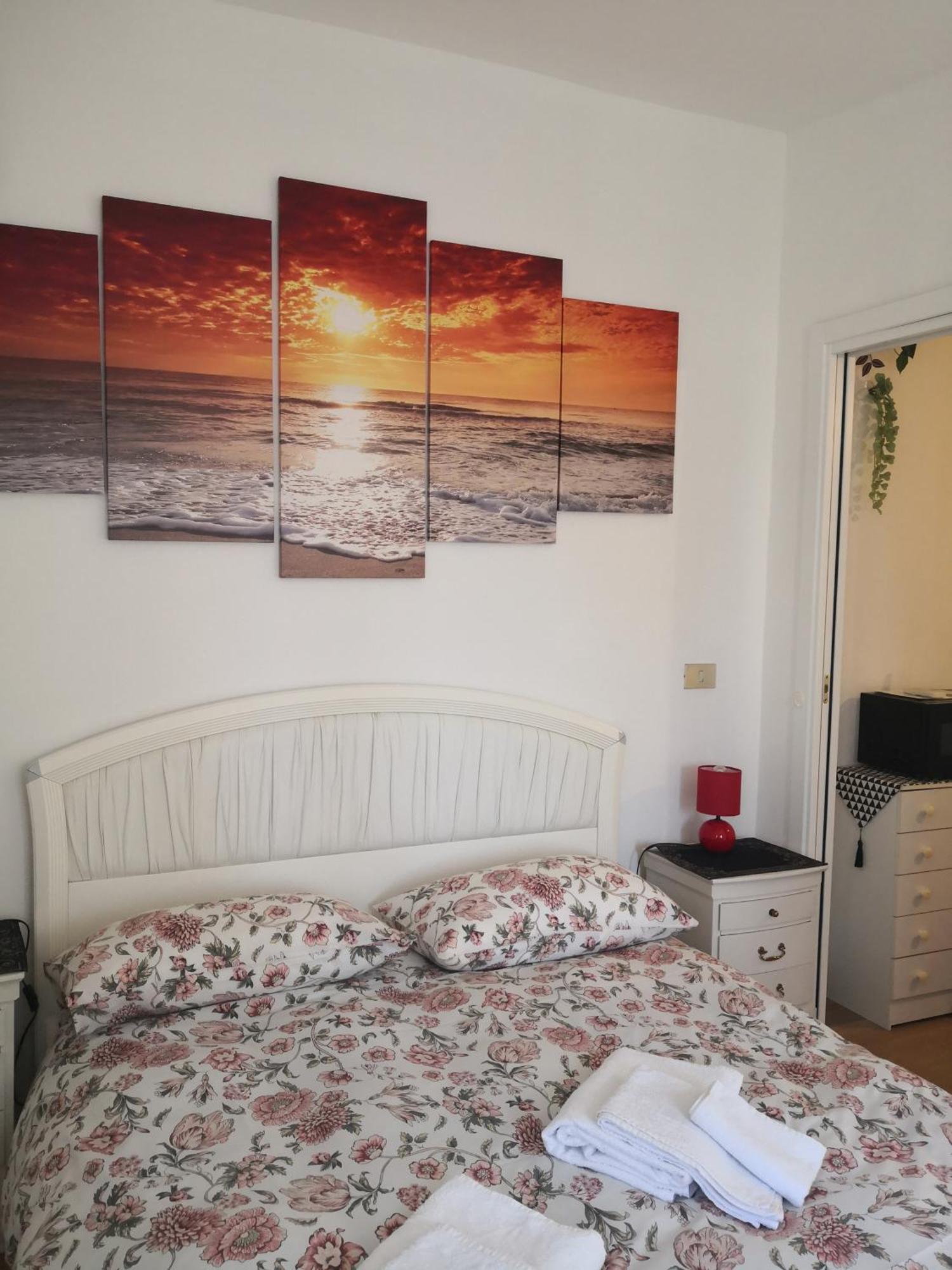 Il Mare Ad Un Passo Apartment Varazze Bagian luar foto