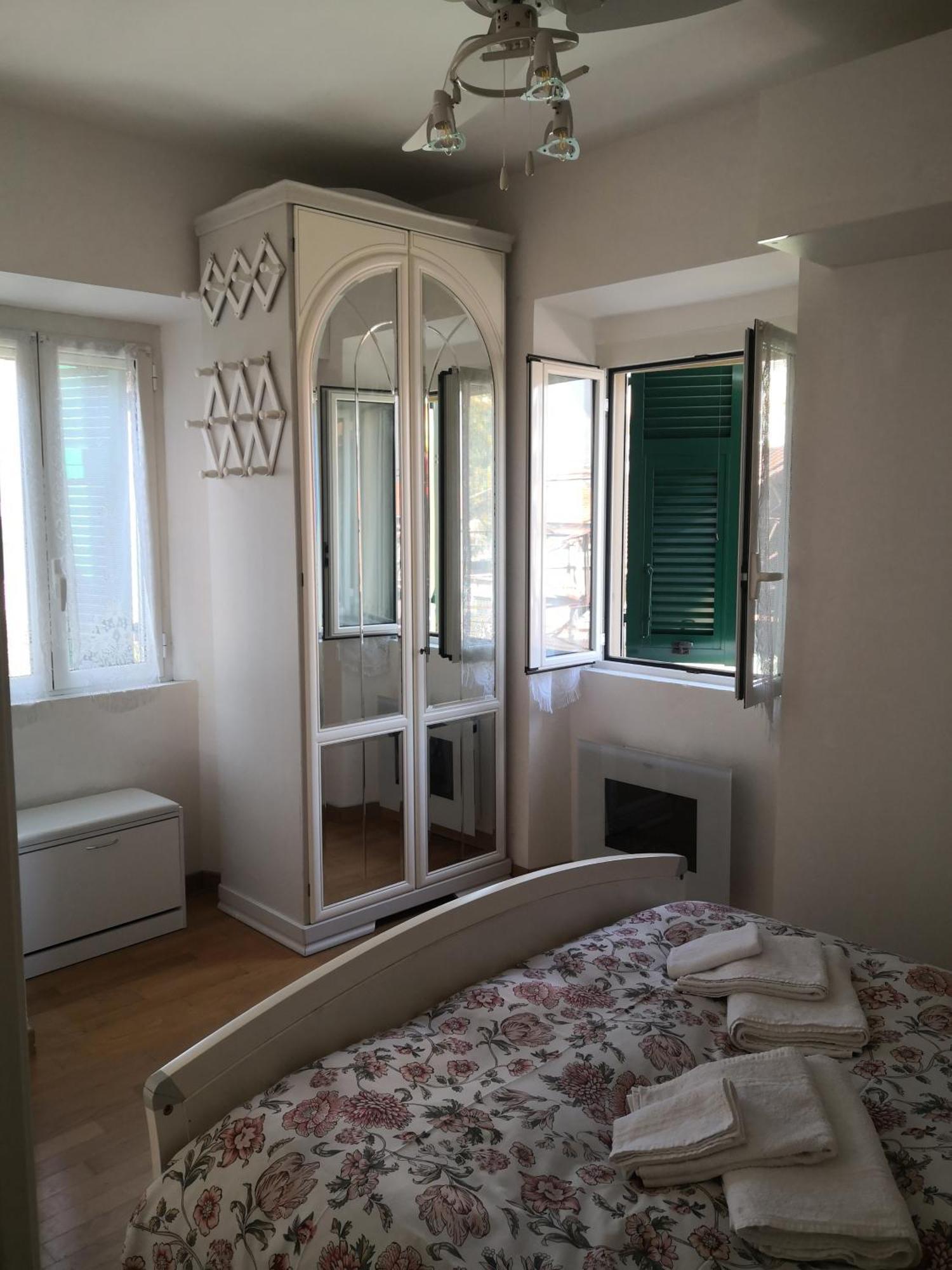 Il Mare Ad Un Passo Apartment Varazze Bagian luar foto